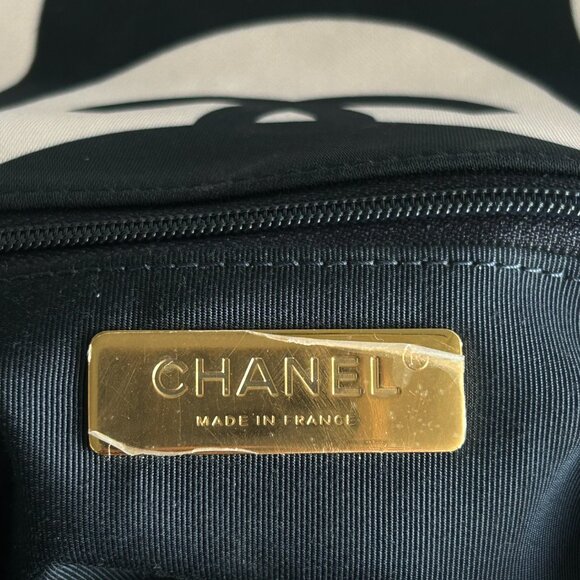 Chanel Black & White CC Fabric Medium 19 Flap Bag - Picture 6 of 7